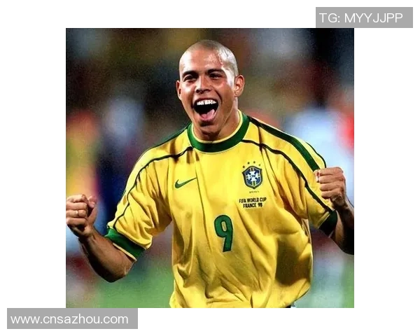 足球巨星化身老头重返赛场搞笑挑战，笑点十足突破年龄限制